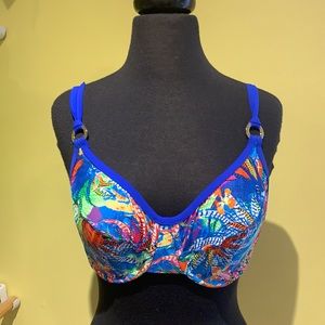 NWT Tara Grinna underwire swimsuit top